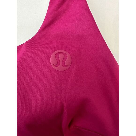 Lululemon Tank Top Women's Size‎ 8 Lightweight Tennis Tank Magenta  Outdoor NWT - Picture 3 of 6